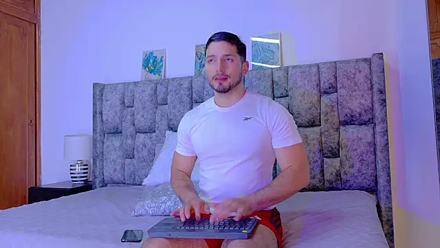 NICK MOSS  online show from March 11, 11:16 am