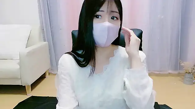 Sana 37  online show from February 7, 2:21 pm