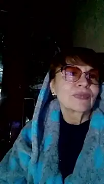 SophieBurns online show from February 16, 4:14 pm