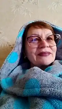 SophieBurns online show from March 6, 11:39 am