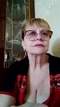 Snapshot of SophieBurns chatting on June 14, 10:06 am SophieBurns online show from June 14, 10:06 am