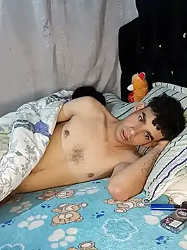 Snapshot of baby_22cm chatting on July 10, 7:23 am baby 22cm online show from July 10, 7:23 am