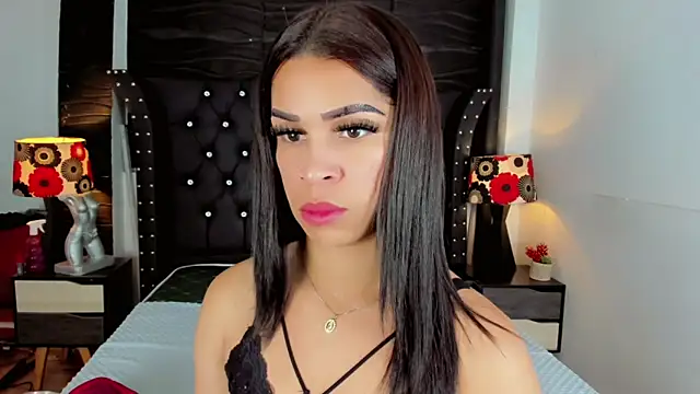 Makeyla Fox  online show from February 24, 1:09 pm