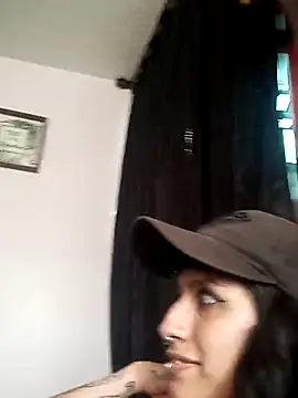 FRANCESCA LOVE  online show from March 3, 7:09 pm