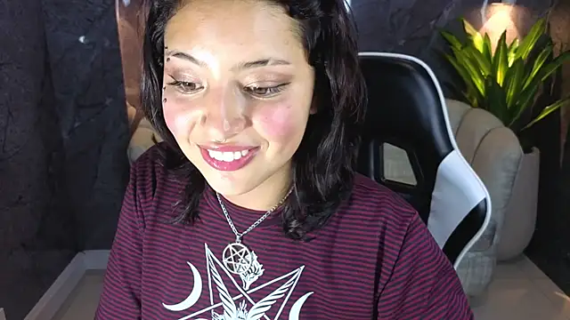 Lisa Doll Tx online show from March 7, 8:06 pm