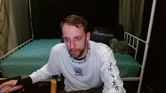 cguffey2284 online show from February 25, 12:53 am