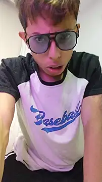 Snapshot of _camilo_ortiz chatting on July 19, 3:54 am camilo ortiz online show from July 19, 3:54 am