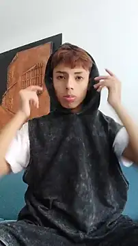 Snapshot of _camilo_ortiz chatting on July 19, 9:40 pm camilo ortiz online show from July 19, 9:40 pm