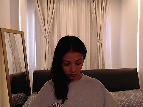 Snapshot of Scarleet_miaa chatting on June 9, 7:25 pm Scarleet miaa online show from June 9, 7:25 pm