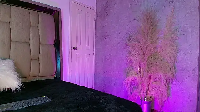 REDS VELVET online show from February 9, 3:43 am