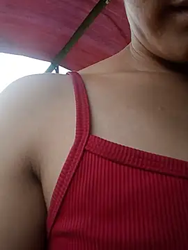 Snapshot of Luminana chatting on May 19, 5:36 am Luminana online show from May 19, 5:36 am