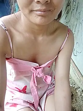 Snapshot of Luminana chatting on June 5, 3:57 am Luminana online show from June 5, 3:57 am