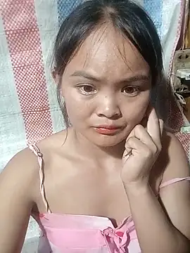 Snapshot of Luminana chatting on June 7, 1:04 pm Luminana online show from June 7, 1:04 pm