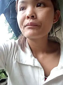 Snapshot of Luminana chatting on June 12, 11:20 am Luminana online show from June 12, 11:20 am