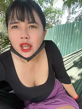 Lewd couple online show from April 18, 2:59 am