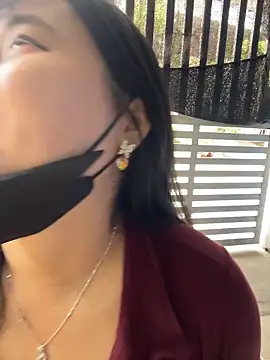 Snapshot of Lewd_couple chatting on May 13, 3:48 am Lewd couple online show from May 13, 3:48 am