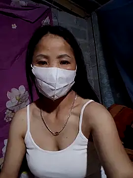 nhynhy11 online show from March 8, 4:00 pm