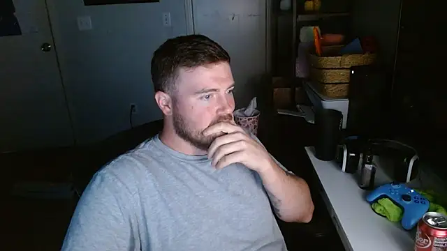 theone07221 online show from June 26, 8:57 pm