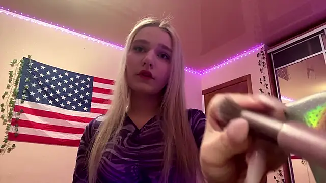 Snapshot of MiaBerlateen chatting on February 26, 6:29 pm MiaBerlateen online show from February 26, 6:29 pm