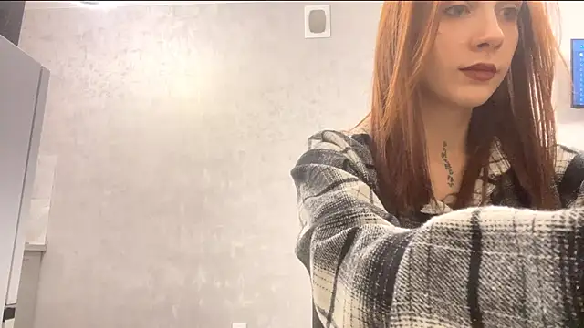 Snapshot of JulissaJoly chatting on February 6, 12:08 pm JulissaJoly online show from February 6, 12:08 pm