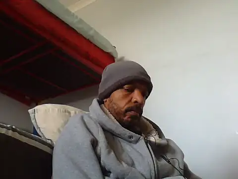 Snapshot of lavelle26 chatting on March 10, 8:52 am lavelle26 online show from March 10, 8:52 am