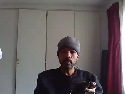 Snapshot of lavelle26 chatting on March 13, 8:21 am lavelle26 online show from March 13, 8:21 am