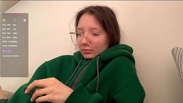 LakendraNoren online show from February 13, 7:15 am