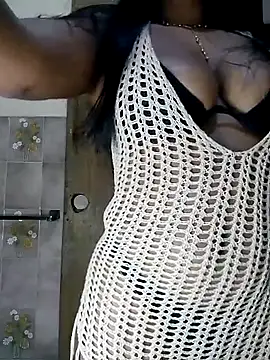 Snapshot of Zoe_Renata chatting on July 2, 3:23 am Zoe Renata online show from July 2, 3:23 am