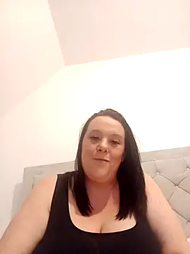 louisa36 online show from February 24, 9:57 pm