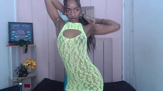 charlothcameronrs707 online show from May 1, 12:10 pm