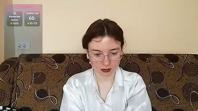 Snapshot of LanitaHemple chatting on March 4, 7:14 am LanitaHemple online show from March 4, 7:14 am