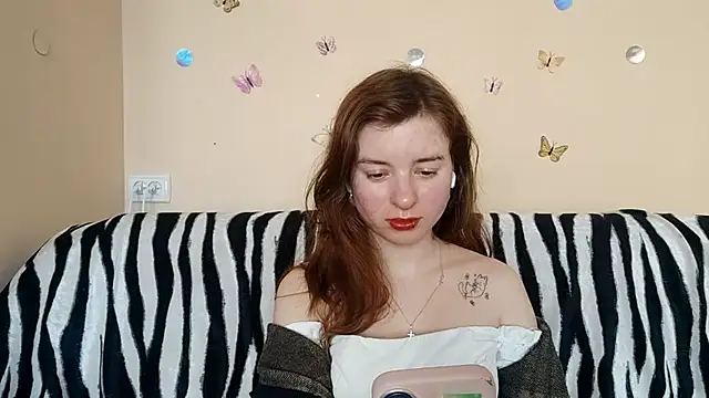 LanitaHemple online show from April 29, 1:04 pm