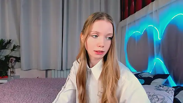 lada2k4 online show from February 9, 6:28 am