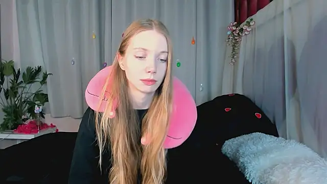 lada2k4 online show from May 21, 5:36 am