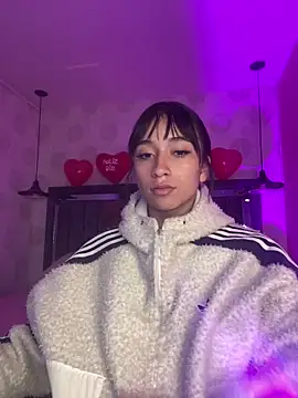 alahia pink online show from February 26, 2:21 am