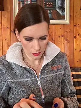 Midnight Munch online show from February 23, 8:33 am