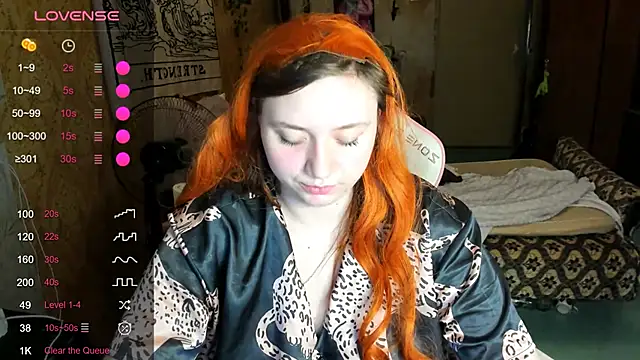 Snapshot of shamy_lily chatting on May 25, 10:16 pm shamy lily online show from May 25, 10:16 pm
