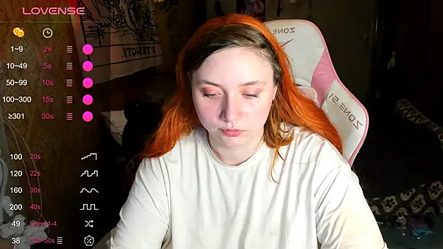 Snapshot of shamy_lily chatting on June 12, 8:08 pm shamy lily online show from June 12, 8:08 pm