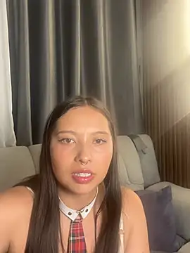 Snapshot of Kim_2026 chatting on February 28, 3:07 am Kim 2026 online show from February 28, 3:07 am