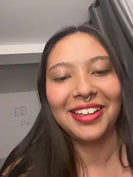 Snapshot of Kim_2026 chatting on March 7, 8:22 am Kim 2026 online show from March 7, 8:22 am