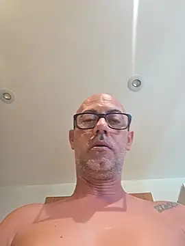pareja47 online show from July 5, 1:51 pm