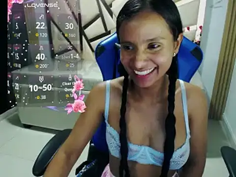 Snapshot of Cataleya23_a chatting on June 14, 3:41 am Cataleya23 a online show from June 14, 3:41 am