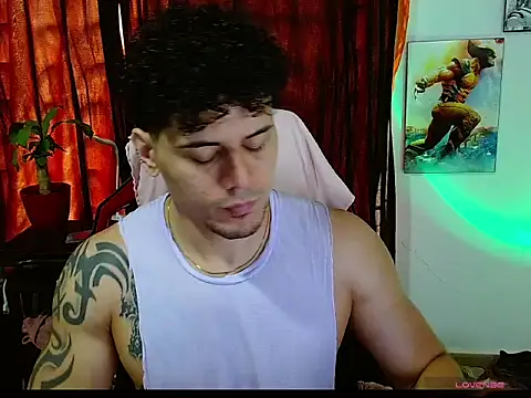 Logan0626 online show from June 17, 6:20 pm