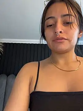 Snapshot of Nanda_vixen_ chatting on June 14, 11:18 pm Nanda vixen online show from June 14, 11:18 pm