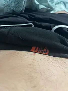 Snapshot of bghui00 chatting on February 6, 10:35 pm bghui00 online show from February 6, 10:35 pm