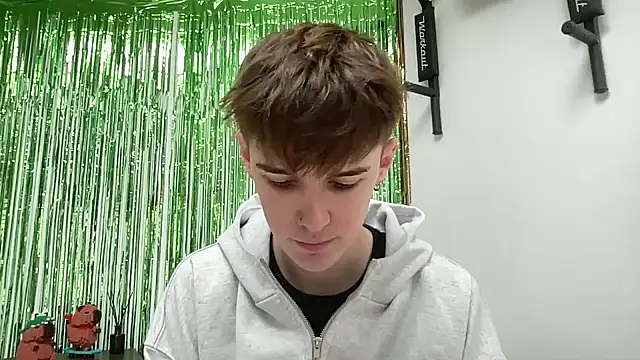 YourMilkyGuy online show from February 19, 1:29 pm