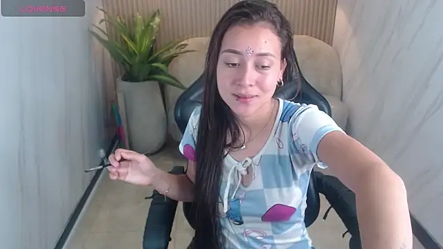 lili mint tf online show from April 30, 3:35 am
