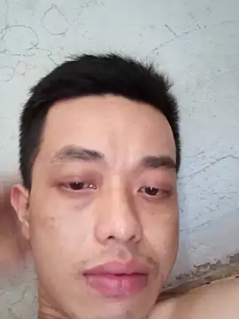 Snapshot of thegioicuaxxx chatting on April 8, 1:38 am thegioicuaxxx online show from April 8, 1:38 am