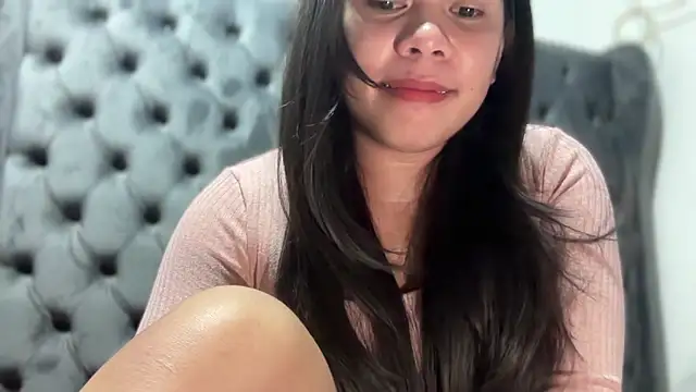 Snapshot of Mooree_naba chatting on July 7, 12:20 pm Mooree naba online show from July 7, 12:20 pm