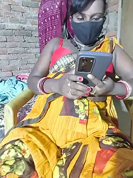 PRIYAGOYAL online show from June 12, 4:39 pm